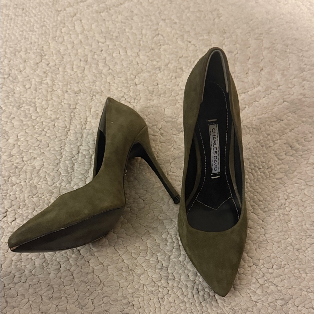 Charles David Olive Green Pointed Heels